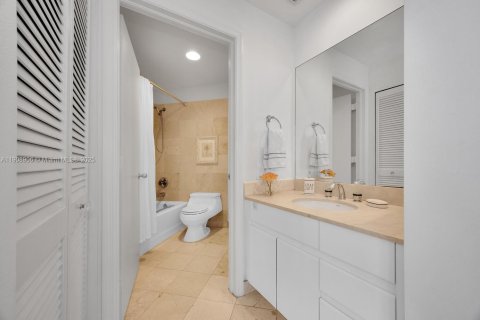 Copropriété à louer à Miami, Floride: 1 chambre, 72.46 m2 № 1968047 - photo 10