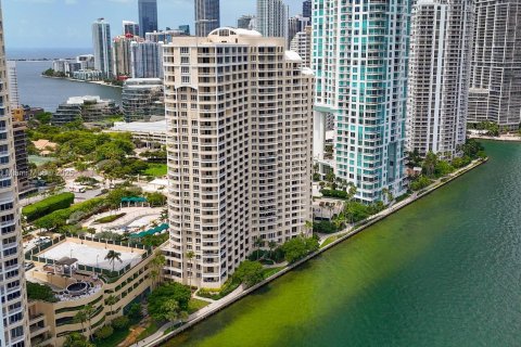 Copropriété à louer à Miami, Floride: 1 chambre, 72.46 m2 № 1968047 - photo 1