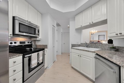 Copropriété à louer à Miami, Floride: 1 chambre, 72.46 m2 № 1968047 - photo 8