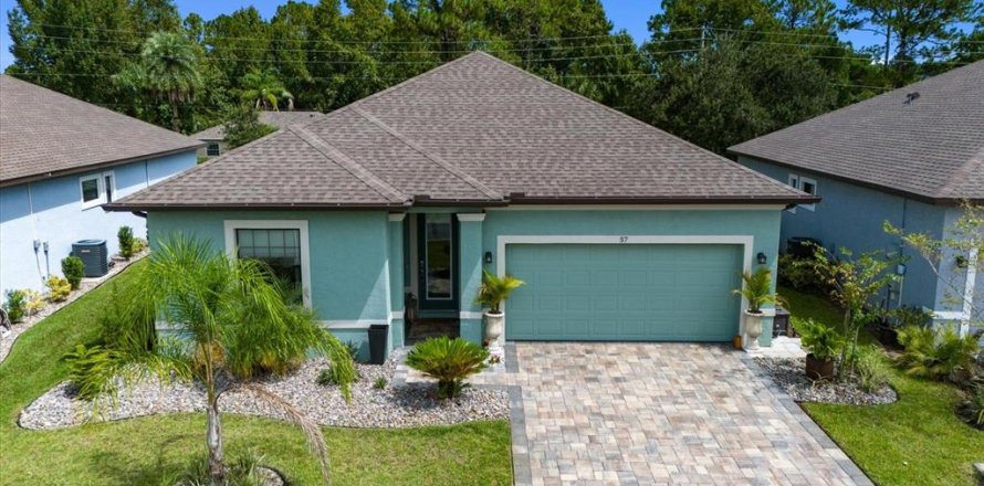 House in Palm Coast, Florida 3 bedrooms, 161.19 sq.m. № 1884538