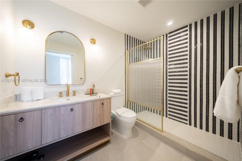 Купить кондоминиум в Майами, Флорида 2 спальни, 78.04м2, № 2089411 - фото 24