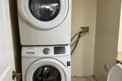Adosado en venta en Plantation, Florida, 2 dormitorios, 127.46 m2 № 2182902 - foto 9