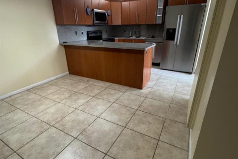Adosado en venta en Plantation, Florida, 2 dormitorios, 127.46 m2 № 2182902 - foto 3