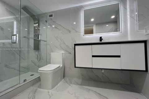 Condominio en venta en Miami, Florida, 1 dormitorio, 74.41 m2 № 2012825 - foto 20