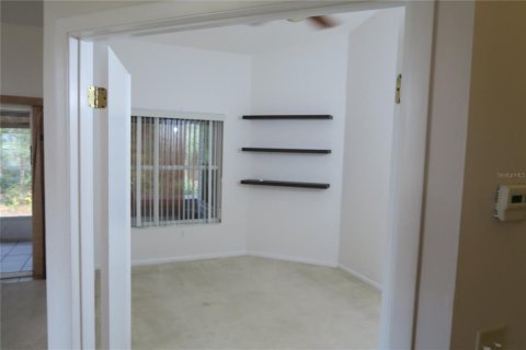 House in Leesburg, Florida 3 bedrooms, 121.89 sq.m. № 2101989 - photo 14
