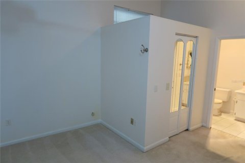 House in Leesburg, Florida 3 bedrooms, 121.89 sq.m. № 2101989 - photo 26
