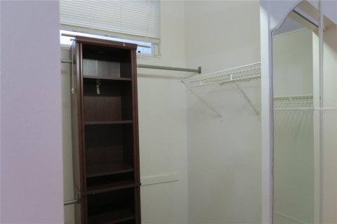 House in Leesburg, Florida 3 bedrooms, 121.89 sq.m. № 2101989 - photo 29
