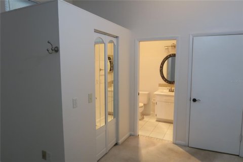 House in Leesburg, Florida 3 bedrooms, 121.89 sq.m. № 2101989 - photo 28