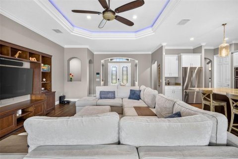 House in Land O' Lakes, Florida 4 bedrooms, 273.88 sq.m. № 2324900 - photo 15