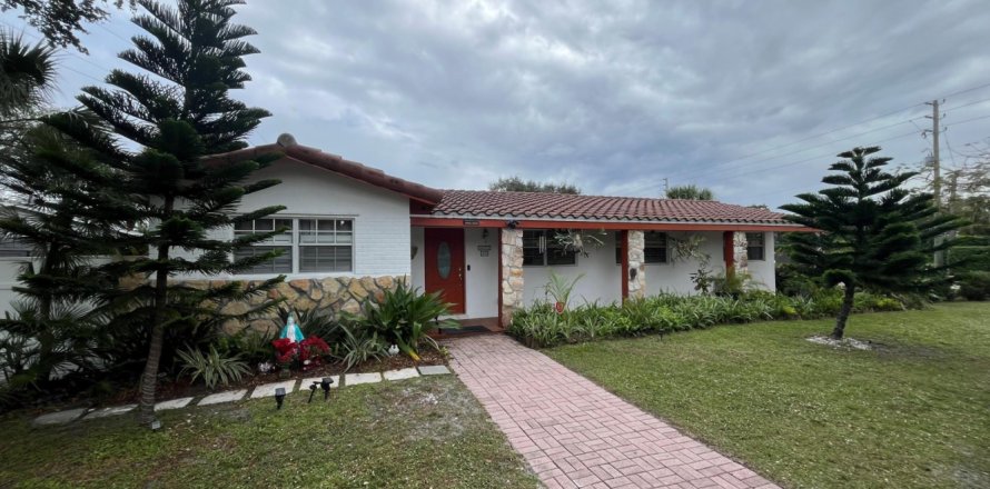 Casa en Tequesta, Florida 3 dormitorios, 201.41 m2 № 952478