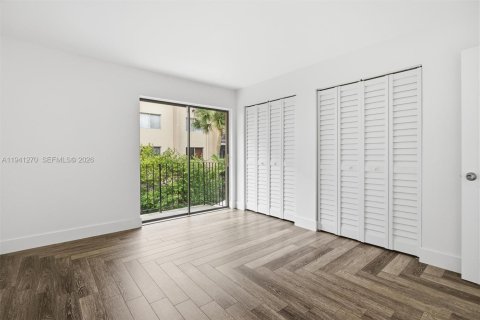 Touwnhouse à louer à Hialeah, Floride: 2 chambres, 99.96 m2 № 1998370 - photo 16