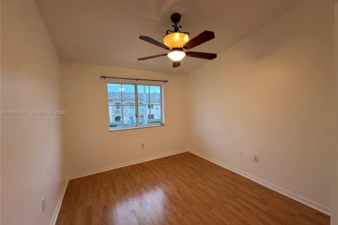 Condominio en alquiler en Homestead, Florida, 3 dormitorios, 95.13 m2 № 2008189 - foto 19