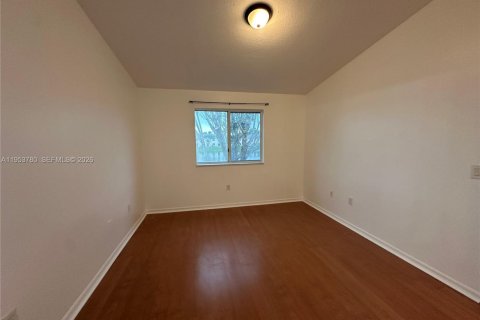 Condominio en alquiler en Homestead, Florida, 3 dormitorios, 95.13 m2 № 2008189 - foto 15