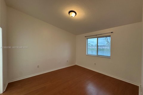 Condominio en alquiler en Homestead, Florida, 3 dormitorios, 95.13 m2 № 2008189 - foto 10