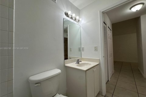 Condominio en alquiler en Homestead, Florida, 3 dormitorios, 95.13 m2 № 2008189 - foto 23