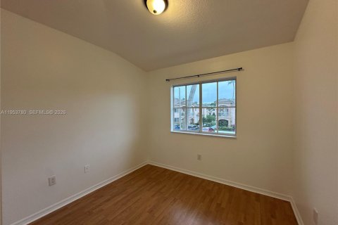 Condominio en alquiler en Homestead, Florida, 3 dormitorios, 95.13 m2 № 2008189 - foto 17