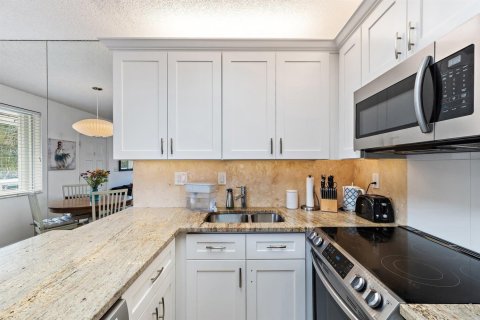 Copropriété à vendre à Jupiter, Floride: 2 chambres, 85.93 m2 № 2146024 - photo 12