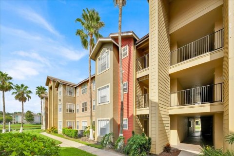 Condominio en alquiler en Kissimmee, Florida, 2 dormitorios, 95.32 m2 № 1906491 - foto 1