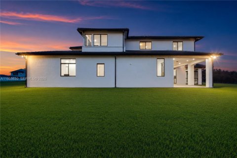 Villa ou maison à vendre à Southwest Ranches, Floride: 6 chambres, 525.92 m2 № 2248009 - photo 25