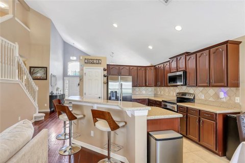 House in Orlando, Florida 4 bedrooms, 208.29 sq.m. № 1845370 - photo 13