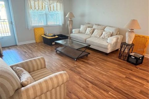 Condo in South Pasadena, Florida, 2 bedrooms  № 2394294 - photo 2
