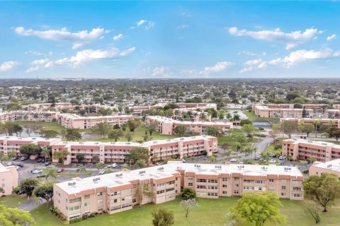 Copropriété à vendre à Sunrise, Floride: 2 chambres, 106.47 m2 № 2003209 - photo 29