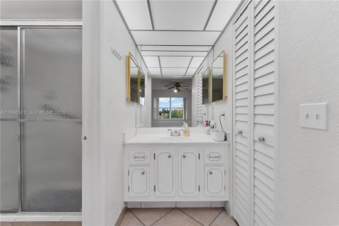 Copropriété à vendre à Sunrise, Floride: 2 chambres, 106.47 m2 № 2003209 - photo 12