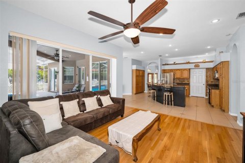 Casa en venta en Oldsmar, Florida, 4 dormitorios, 245.45 m2 № 1759881 - foto 19