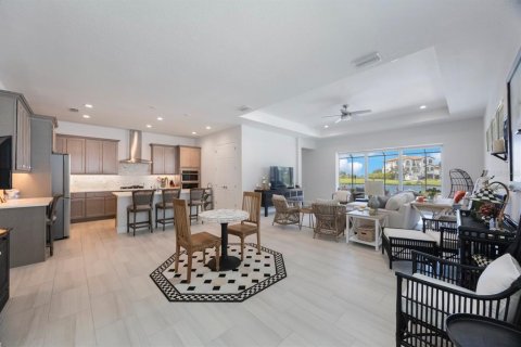 Villa ou maison à vendre à Bradenton, Floride: 4 chambres, 214.7 m2 № 1836901 - photo 8