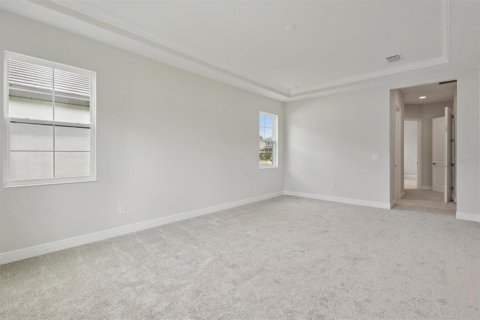 Casa en venta en Brandon, Florida, 5 dormitorios, 362.23 m2 № 1687381 - foto 12