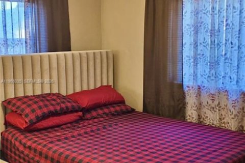 Купить виллу или дом в Дирфилд-Бич, Флорида 3 спальни, 127.09м2, № 2027862 - фото 4