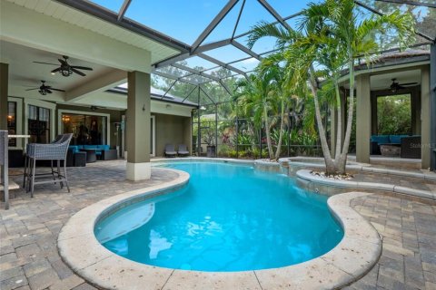 House in Orlando, Florida 5 bedrooms, 443.42 sq.m. № 1774757 - photo 11