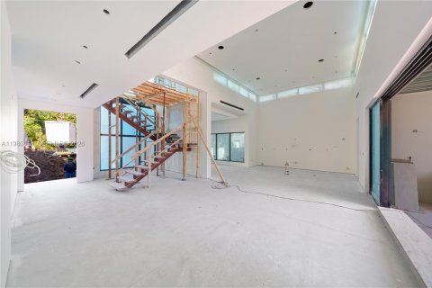 Купить виллу или дом в Бискейн-Парк, Флорида 6 спален, № 2043282 - фото 19