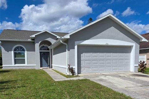 Villa ou maison à Kissimmee, Floride 3 chambres, 107.12 m2 № 2424430
