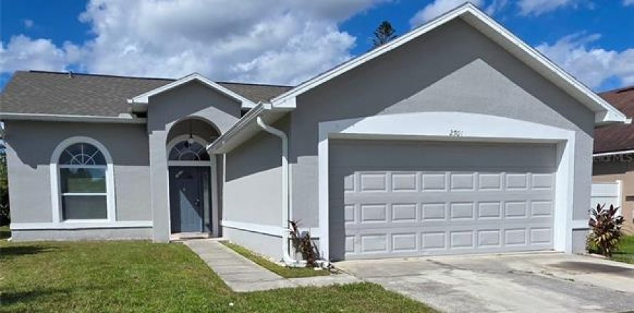 Villa ou maison à Kissimmee, Floride 3 chambres, 107.12 m2 № 2424430