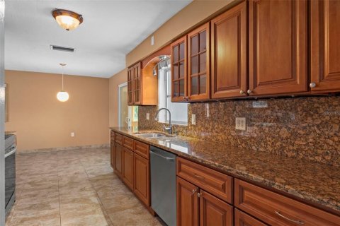 Casa en venta en Beverly Hills, Florida, 2 dormitorios, 134.34 m2 № 1888488 - foto 17