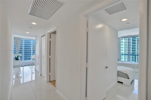 Купить кондоминиум в Майами, Флорида 2 спальни, 135.54м2, № 1977612 - фото 30