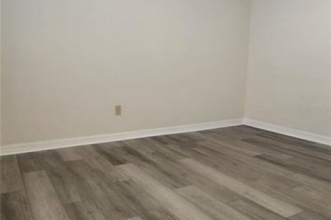 Townhouse in Gainesville, Florida 2 bedrooms, 102.75 sq.m. № 1597497 - photo 8