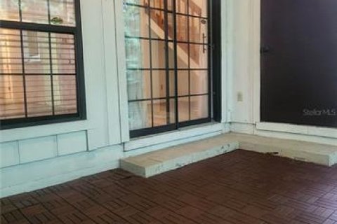 Townhouse in Gainesville, Florida 2 bedrooms, 102.75 sq.m. № 1597497 - photo 14