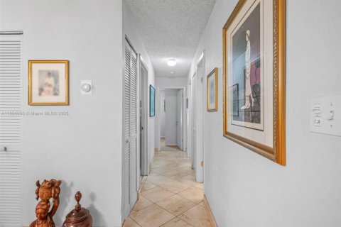 Casa en venta en Palmetto Bay, Florida, 3 dormitorios, 153.57 m2 № 1950300 - foto 21