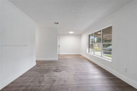 Casa en venta en Pompano Beach, Florida, 3 dormitorios, 117.06 m2 № 1953771 - foto 9