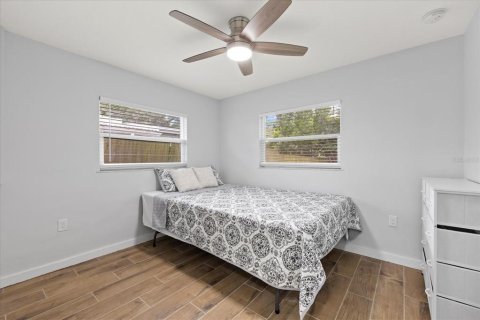 House in Clearwater, Florida 3 bedrooms, 110.37 sq.m. № 1788212 - photo 18