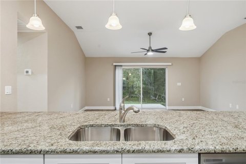 Villa ou maison à vendre à Citrus Springs, Floride: 3 chambres, 169.64 m2 № 2436831 - photo 14