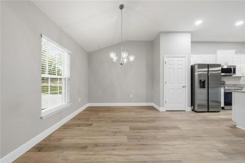 Villa ou maison à vendre à Citrus Springs, Floride: 3 chambres, 169.64 m2 № 2436831 - photo 8