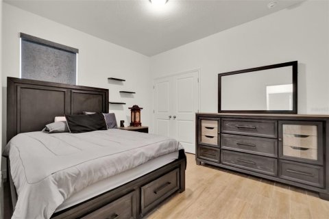 Casa en alquiler en Kissimmee, Florida, 4 dormitorios, 156.26 m2 № 1838886 - foto 13