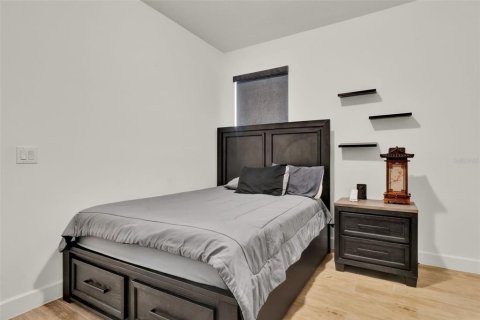 Casa en alquiler en Kissimmee, Florida, 4 dormitorios, 156.26 m2 № 1838886 - foto 15