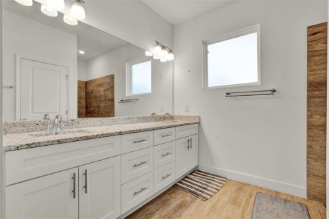 Casa en alquiler en Kissimmee, Florida, 4 dormitorios, 156.26 m2 № 1838886 - foto 11