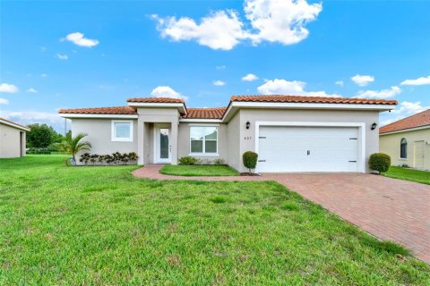 Casa en alquiler en Kissimmee, Florida, 4 dormitorios, 156.26 m2 № 1838886 - foto 1