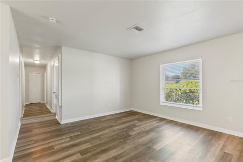 Villa ou maison à vendre à Bradenton, Floride: 4 chambres, 186.36 m2 № 2347733 - photo 8