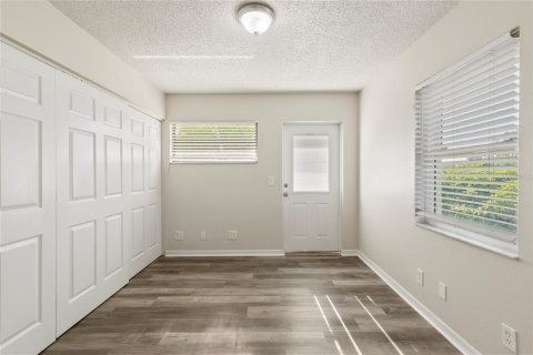 Villa ou maison à vendre à Bradenton, Floride: 4 chambres, 186.36 m2 № 2347733 - photo 23